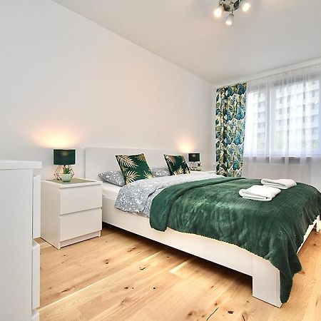 Rental Apartment Obrzezna Varšava Exteriér fotografie